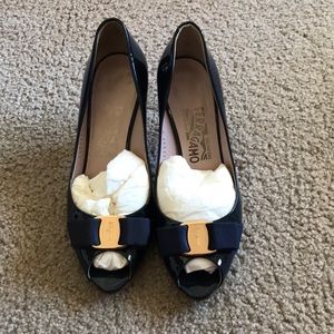 Size 6 Salvatore Ferragamo short heels